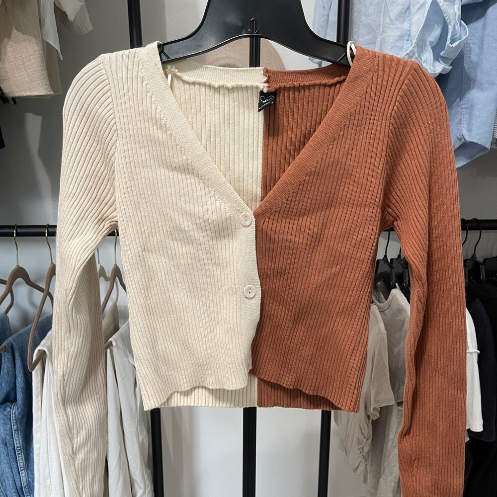 Windsor long sleeve multi color crop top